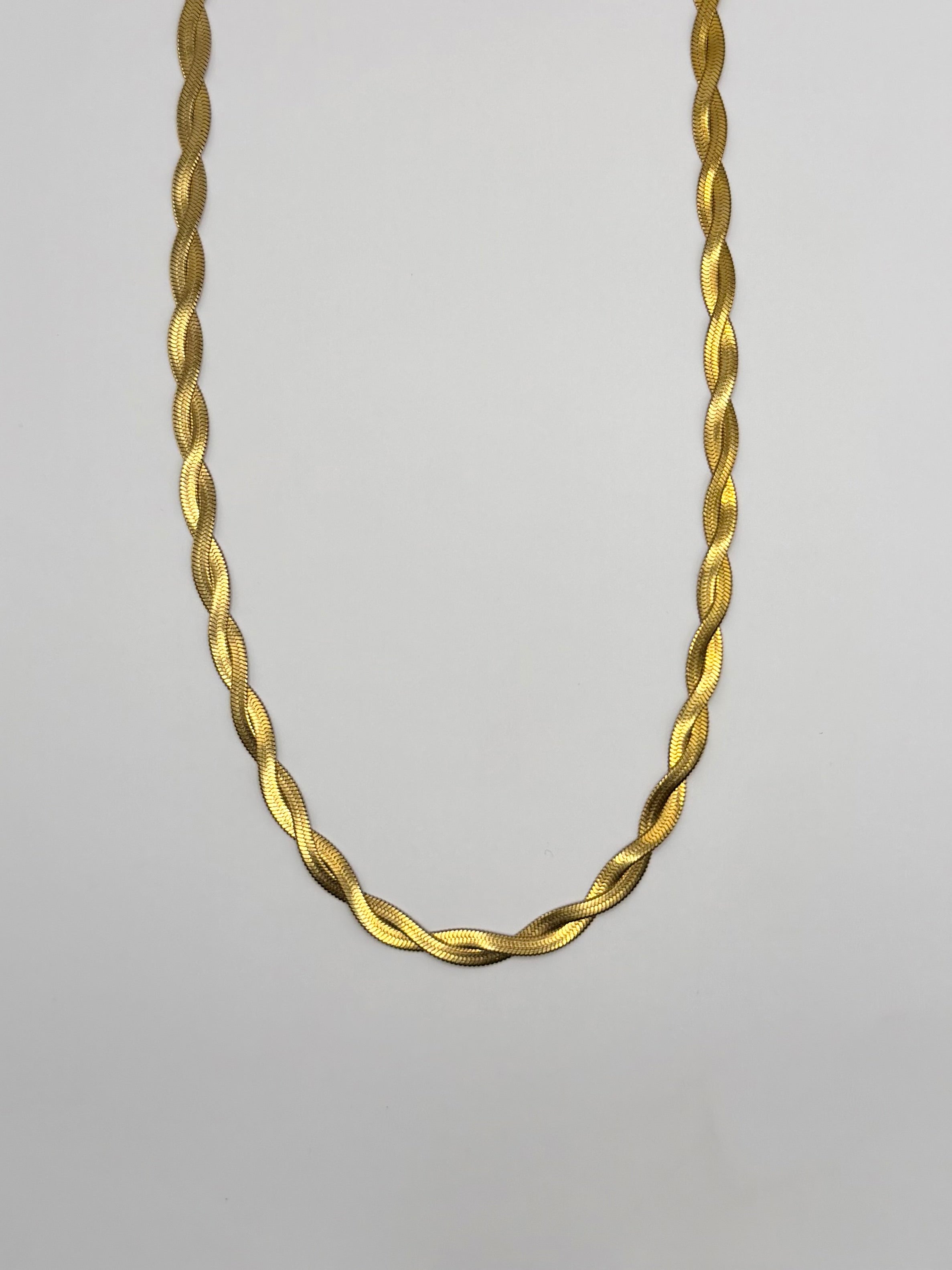 Rhea Necklace